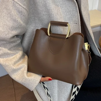 Высококачественные сумки через плечо из искусственной кожи 2022, новая зимняя женская роскошная сумка через плечо, модные сумки и кошельки классического дизайна